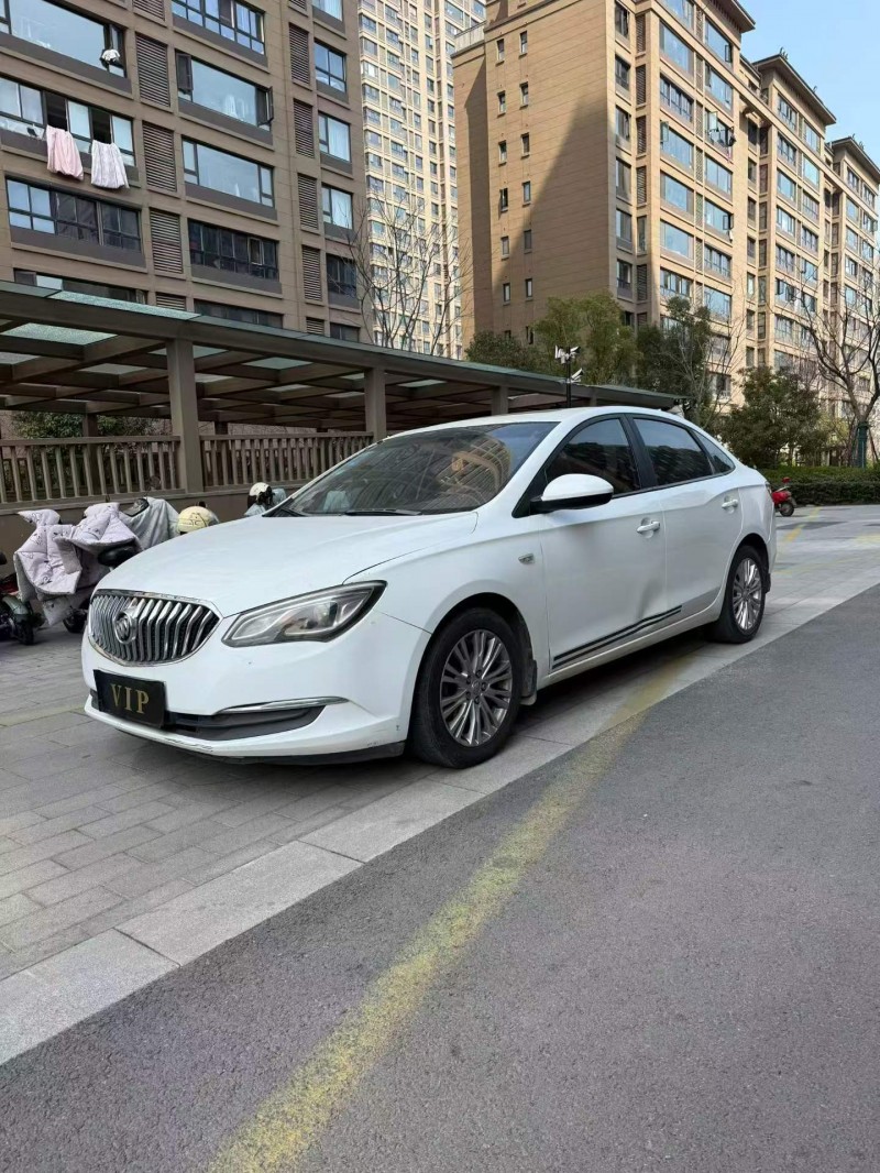 宿迁17年别克英朗2