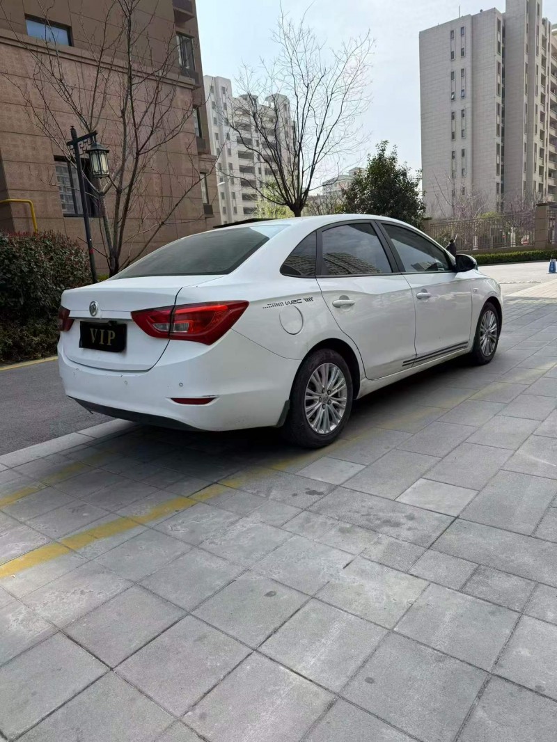 宿迁17年别克英朗4