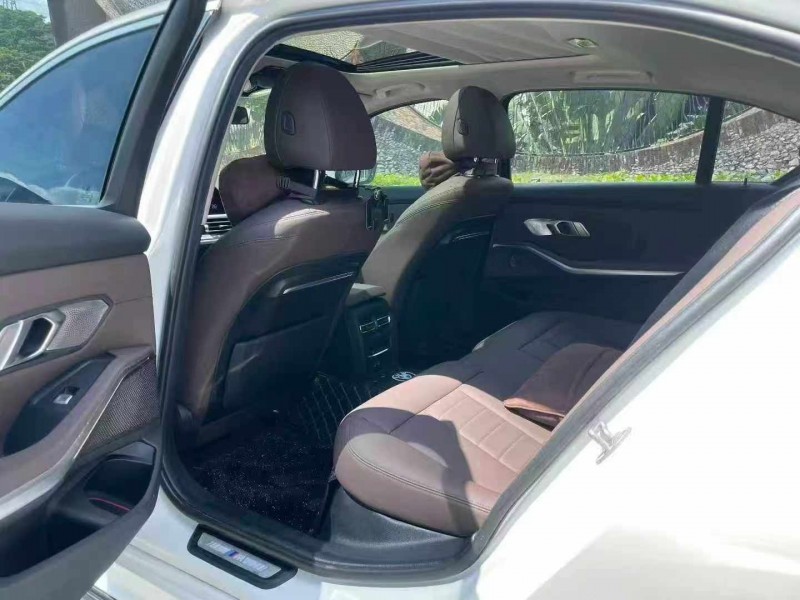 深圳21年宝马3系4