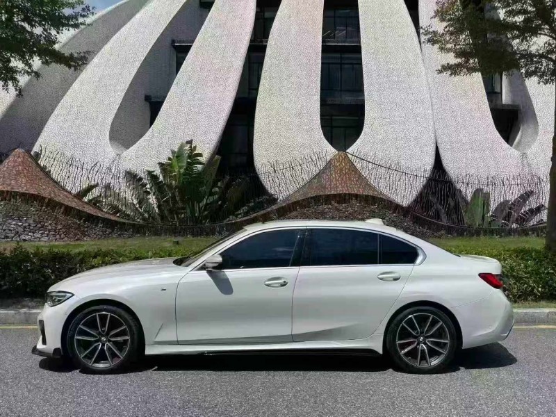 深圳21年宝马3系8