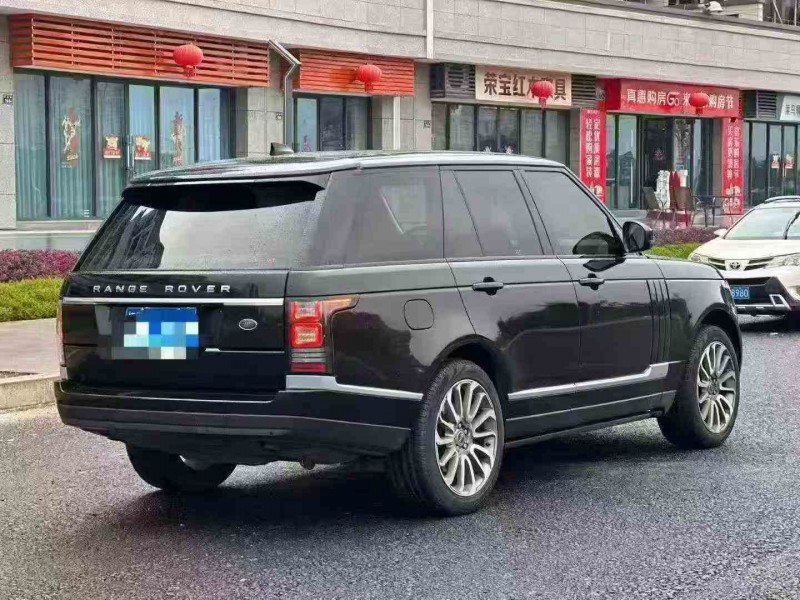 三明17年路虎揽胜行政8