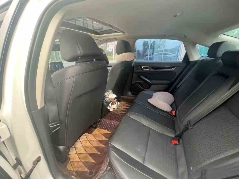 邵阳23年本田思域4