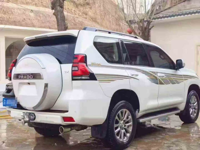 榆林20年丰田普拉多8