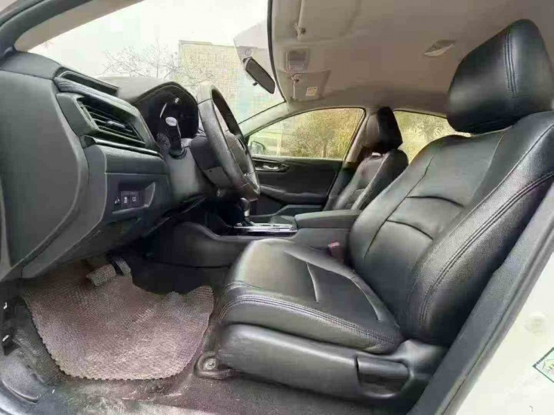 湛江20年本田凌派5