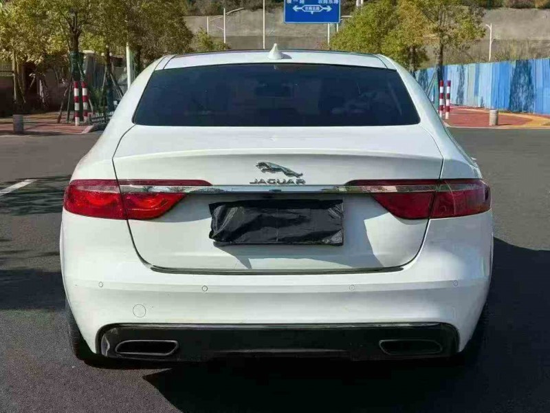 泉州18年捷豹XFL8