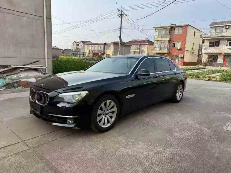 徐州13年宝马7系3