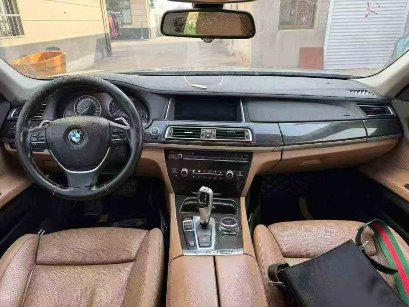 徐州13年宝马7系5