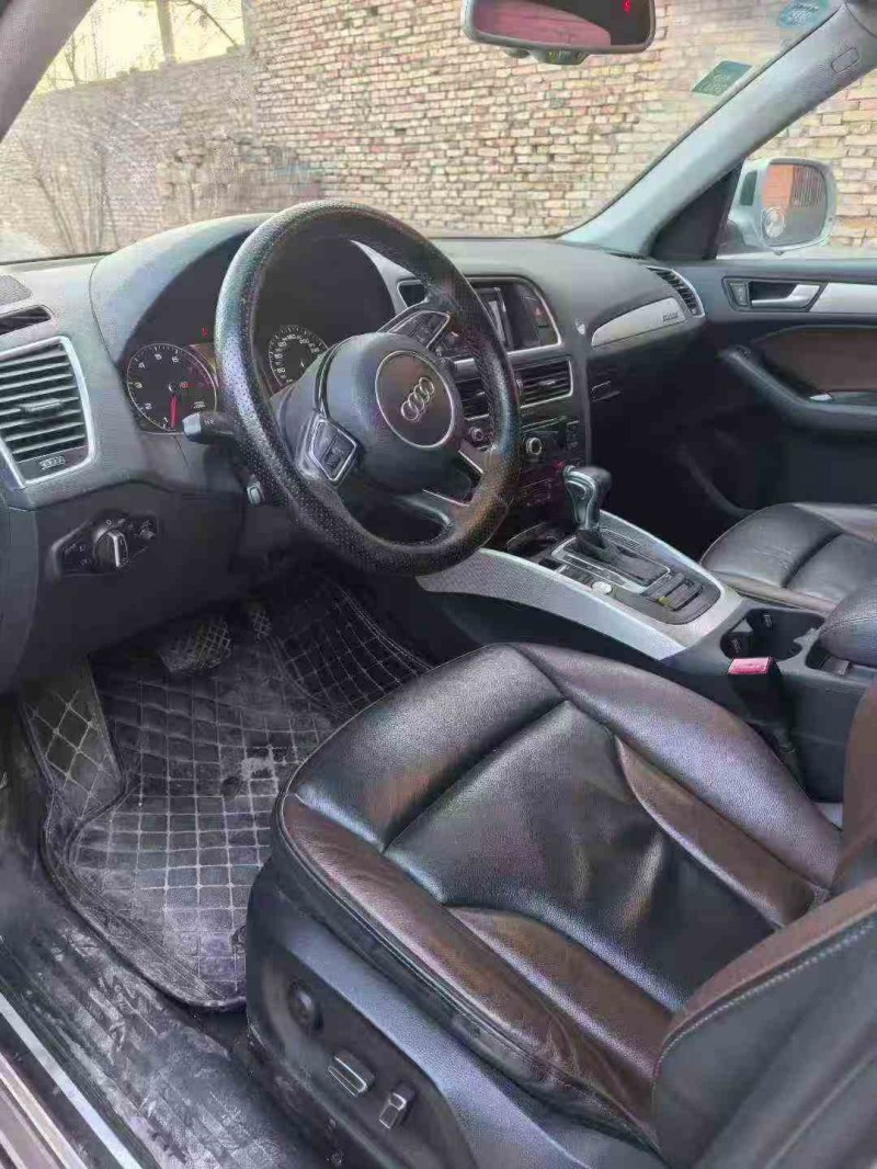 宝鸡17年奥迪Q56