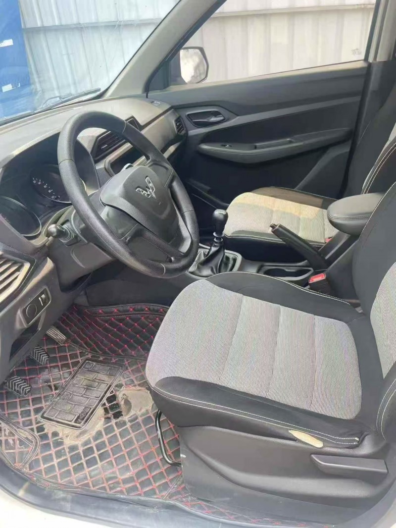 桂林20年五菱汽车宏光6