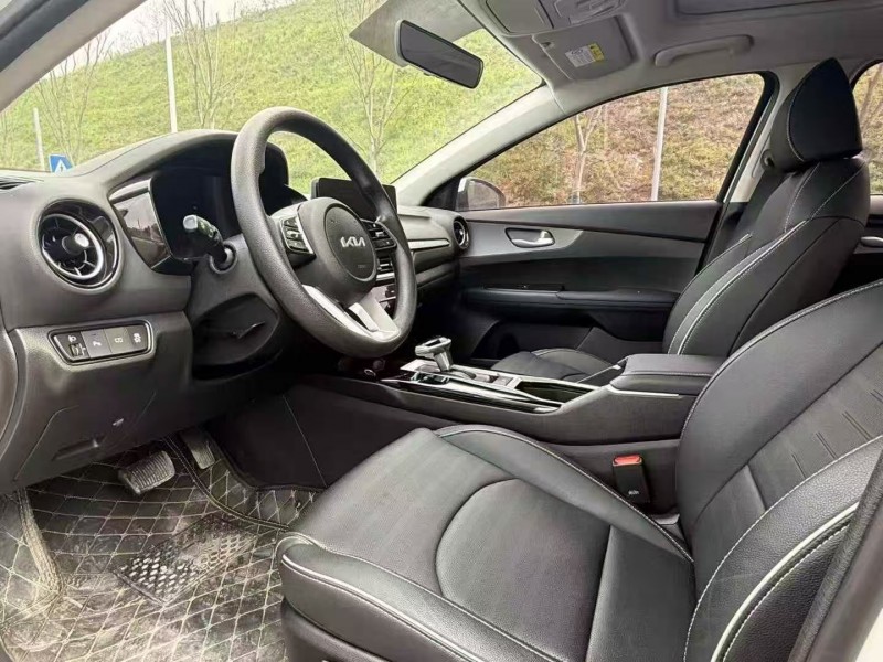 岳阳23年起亚K34