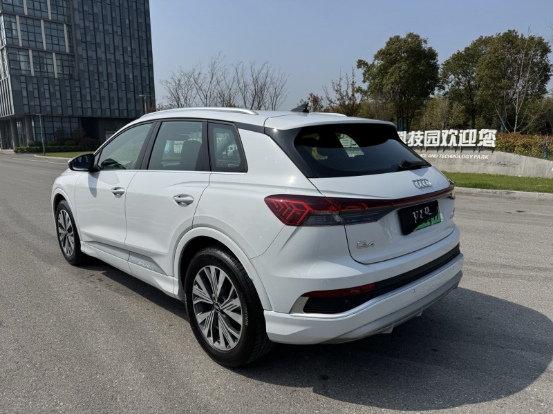 盐城26年奥迪Q44