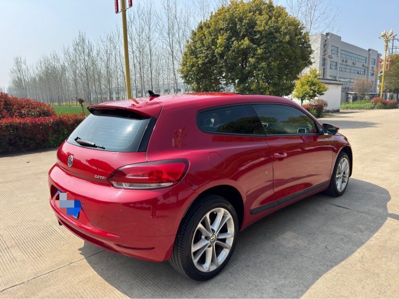 盐城11年大众尚酷4