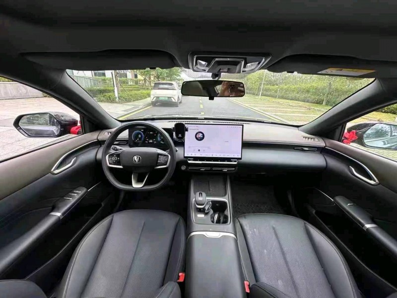 广州26年长安汽车逸动6