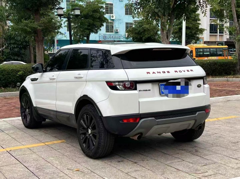 茂名15年路虎极光8