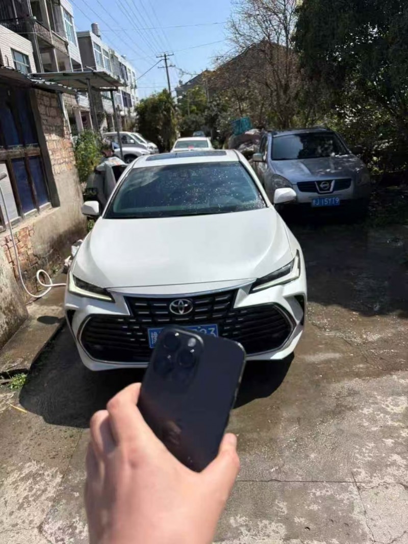 衢州24年丰田亚洲龙1