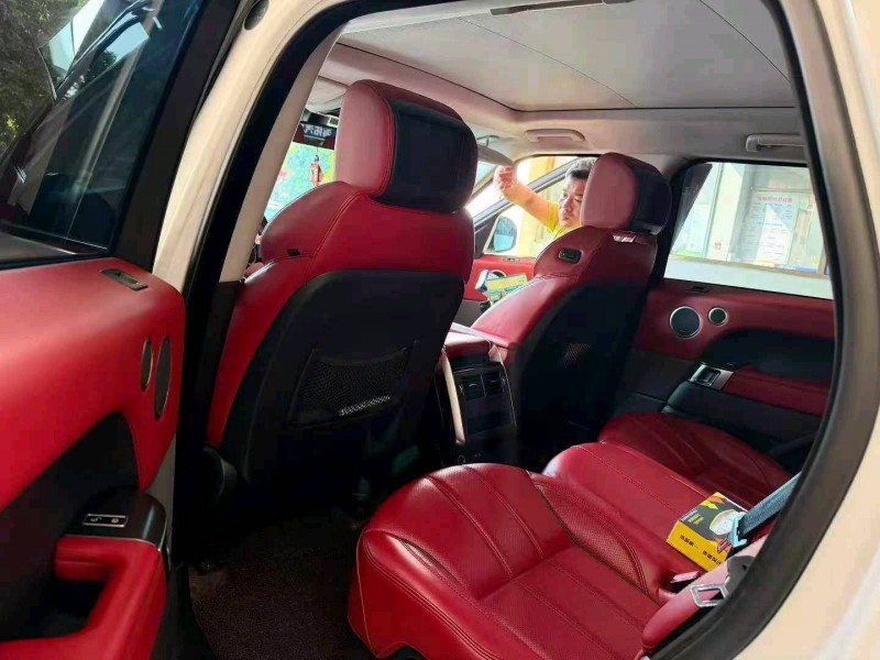 广州15年路虎揽胜运动4