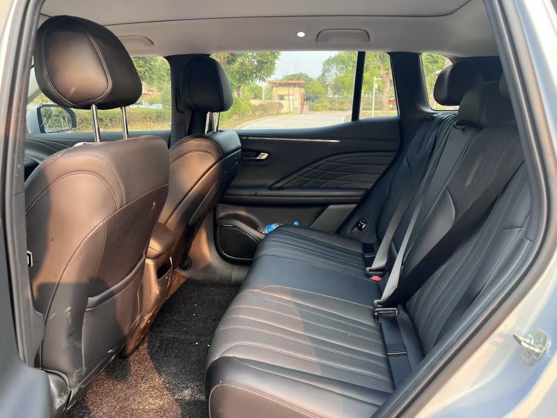 茂名25年传祺埃安V5