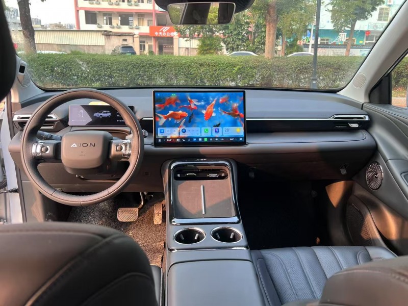 茂名25年传祺埃安V6