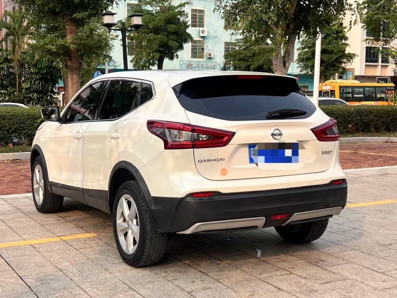 茂名21年日产逍客8