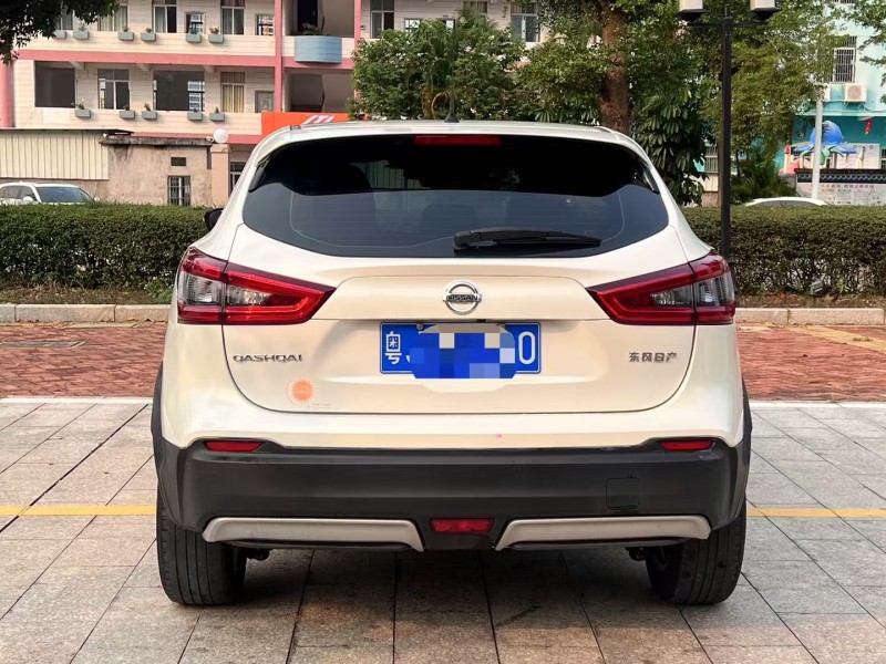 茂名21年日产逍客9