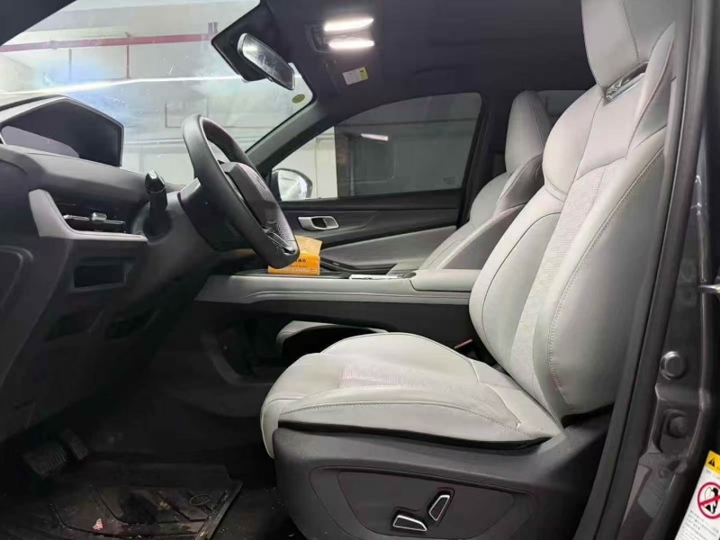 湛江25年长安汽车启源2