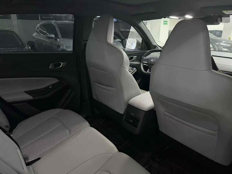 湛江25年长安汽车启源9