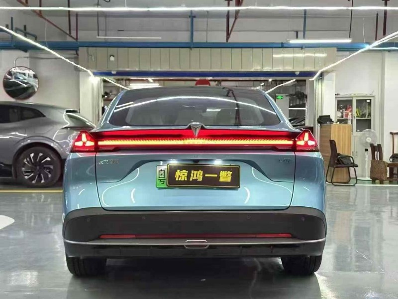 广州25年长安汽车深蓝9