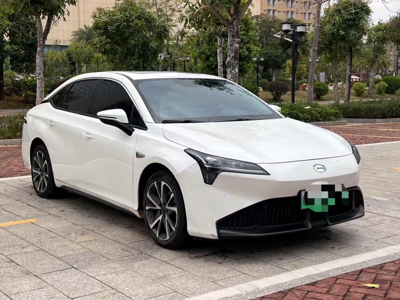 茂名23年传祺埃安S2