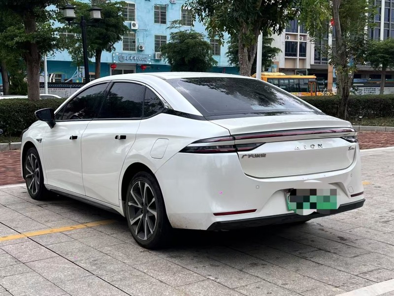 茂名23年传祺埃安S8