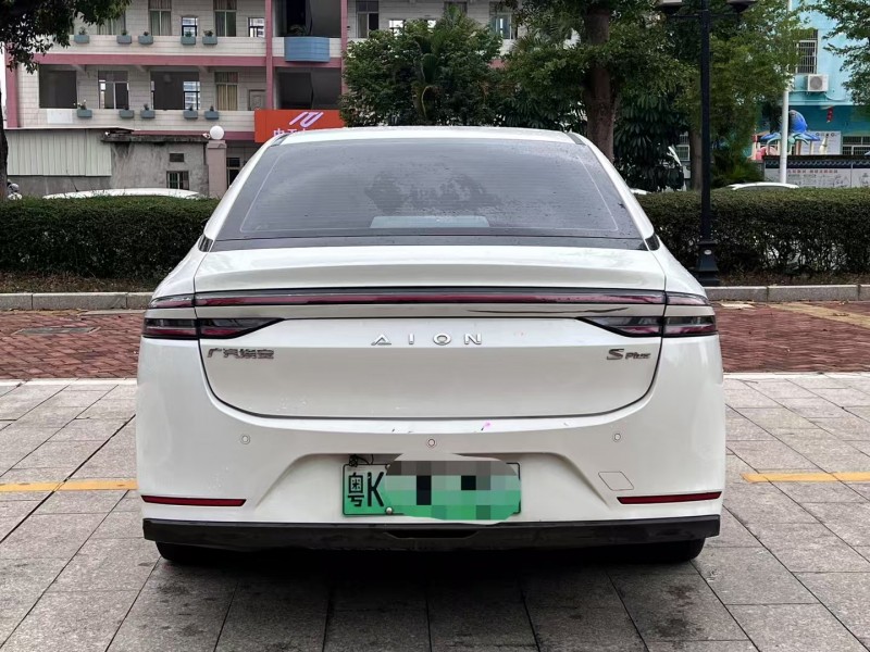 茂名23年传祺埃安S9