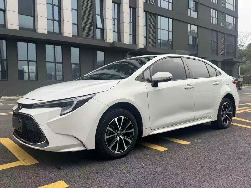 张家界24年丰田雷凌3