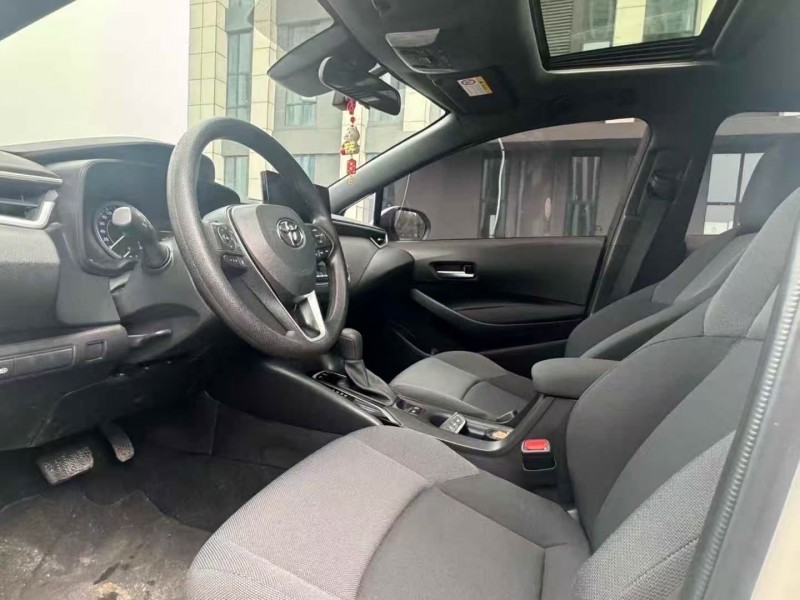 张家界24年丰田雷凌4