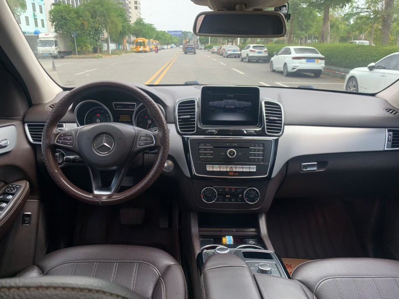 茂名16年奔驰GLE5