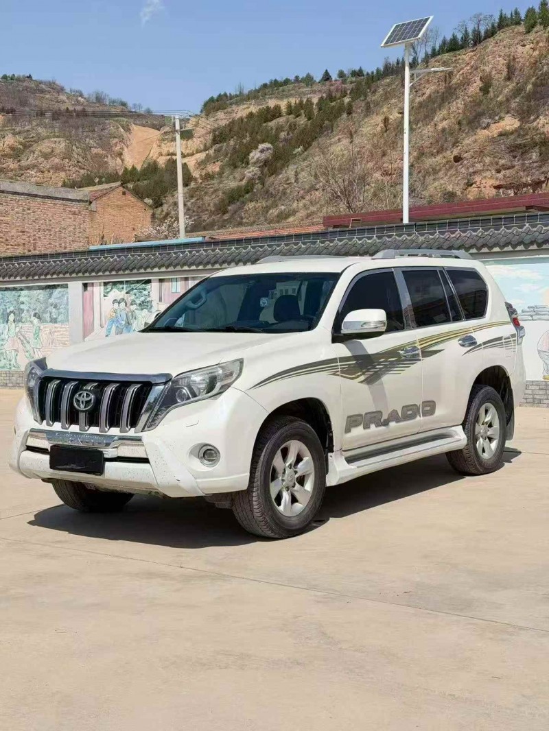 烟台13年丰田普拉多3