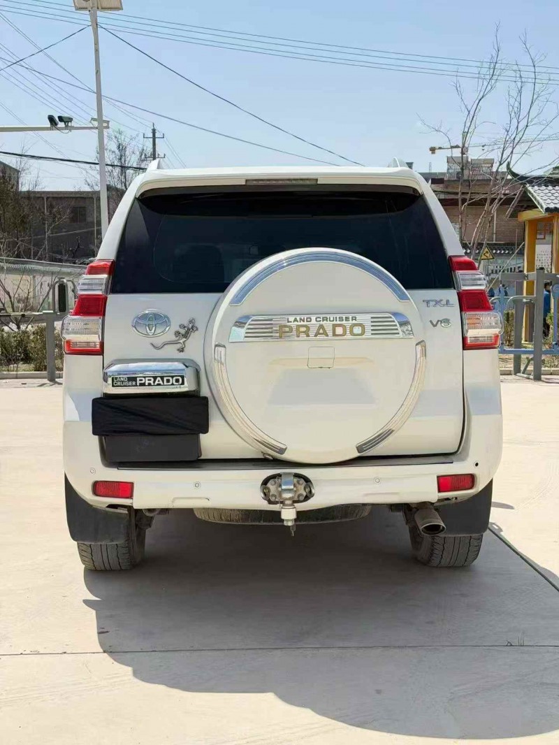 烟台13年丰田普拉多8