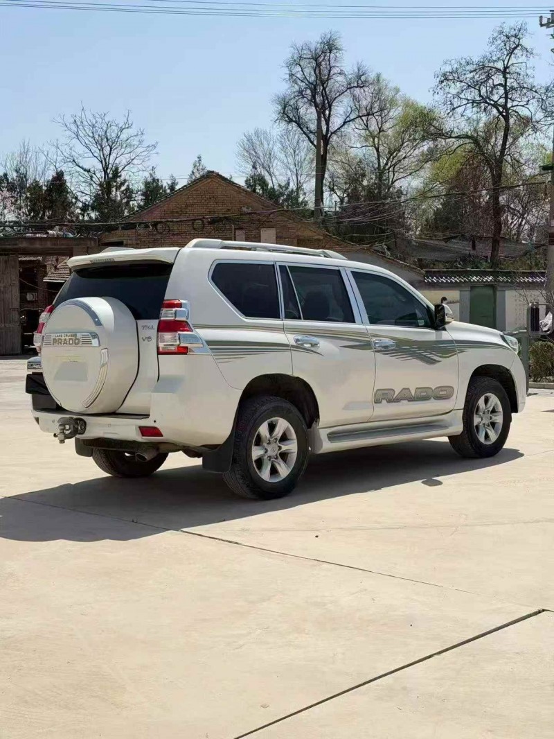 烟台13年丰田普拉多9