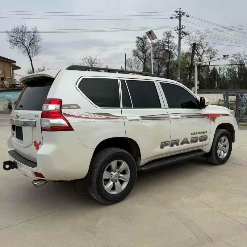 东营14年丰田普拉多8
