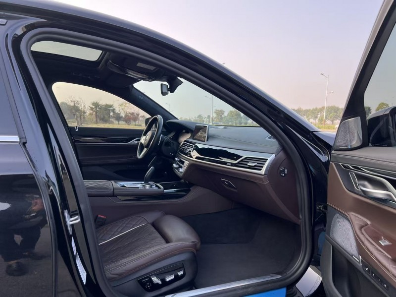 盐城23年宝马7系6