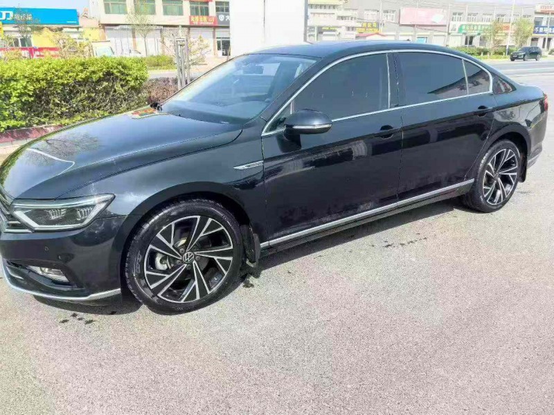 保定22年大众迈腾2