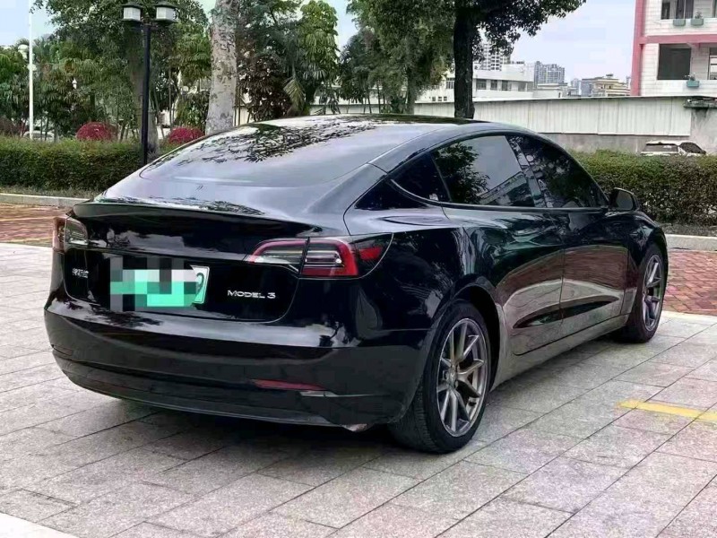 珠海21年特斯拉MODEL 37