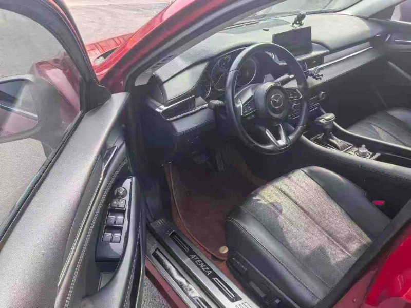 保定21年馬自達阿特茲6