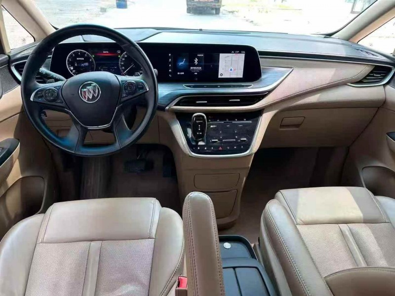 济宁21年别克GL85