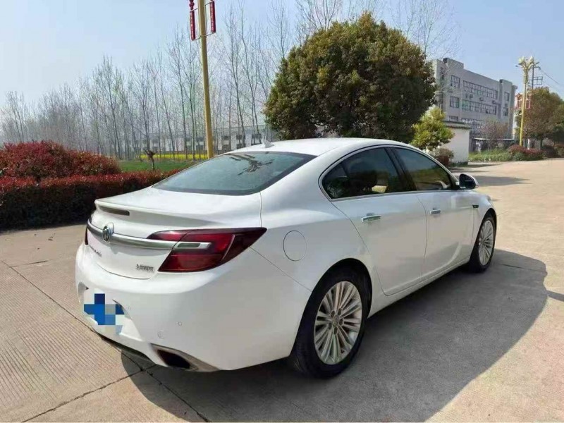 常州15年别克君威8