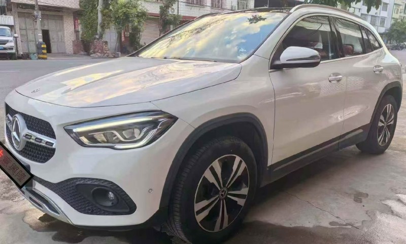 广州20年奔驰GLA2