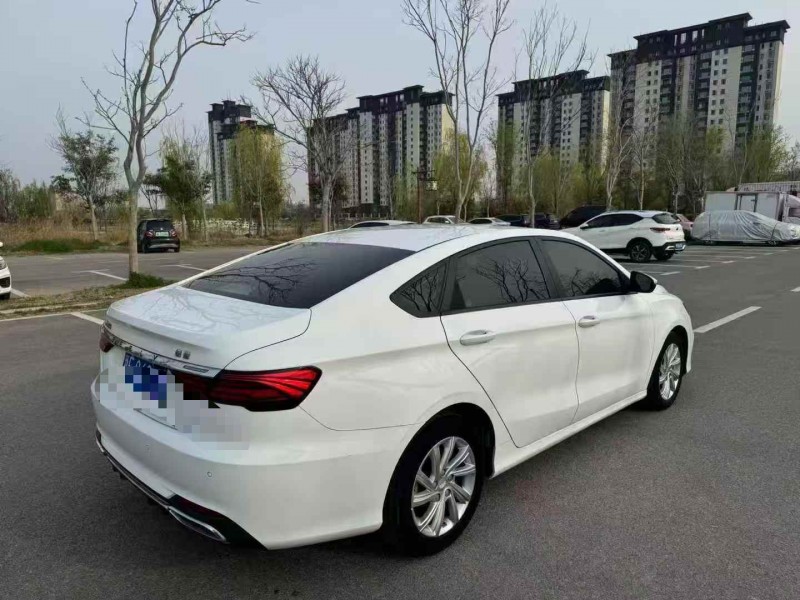 济宁21年吉利缤瑞7