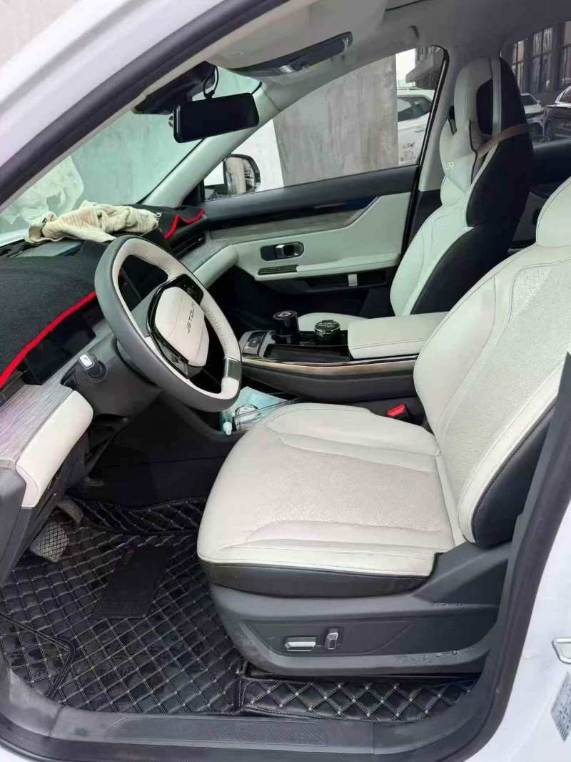 嘉兴23年奇瑞捷途5