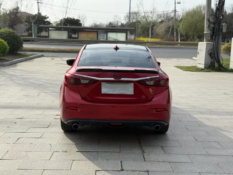 徐州15年马自达昂克赛拉4