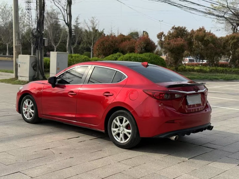 徐州15年马自达昂克赛拉5