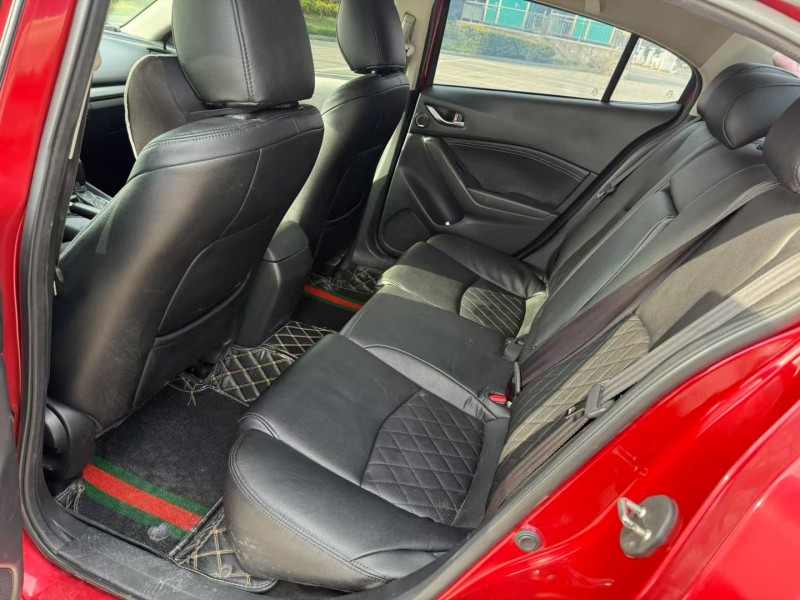 徐州15年马自达昂克赛拉9