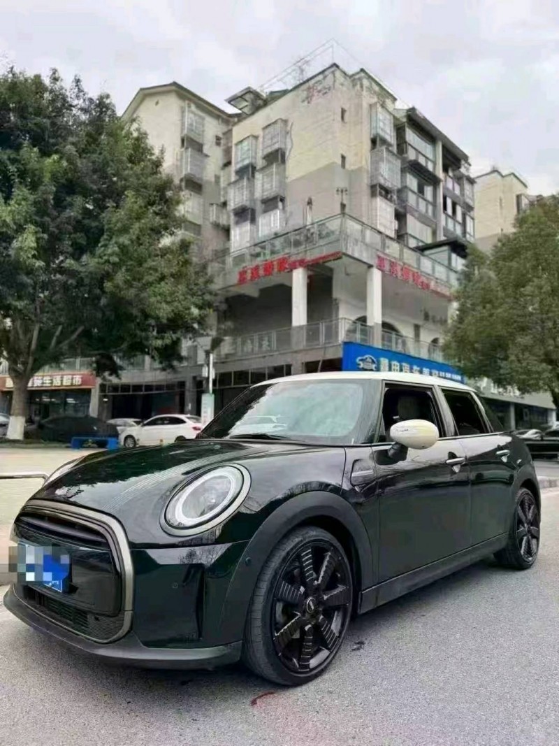 重庆22年宝马迷你2